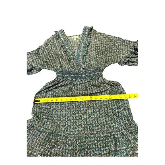 Max Studio Women's 3/4 Sleeve Tiered Bubble Crepe Dress size M beautiful - Picture 9 of 10